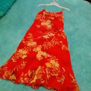 Little red floral dress 🔥🌾